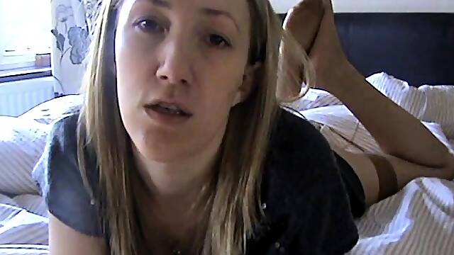 Lovely Blonde With Tight Pussy Masturbate Solo