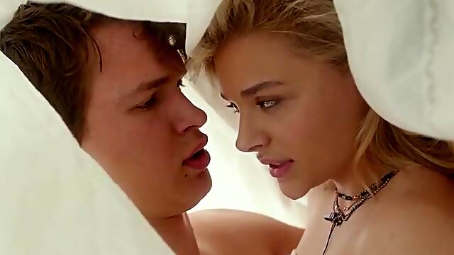 Chloe grace moretz sexy