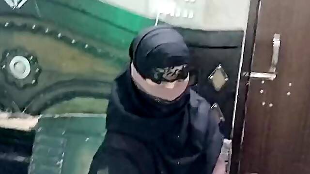 Abbu jaan ne muze chod kar pregnant kar diya