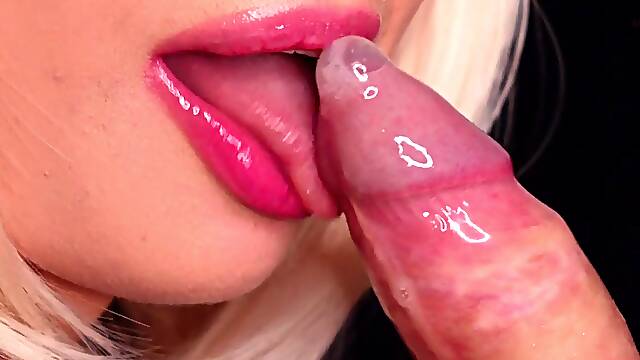 CLOSE UP: MOST GOOD LUSTFUL CUM DRUM ORAL-JOB! That Babe BROKE the FUCK-RUBBER and Got ALL CUM in...